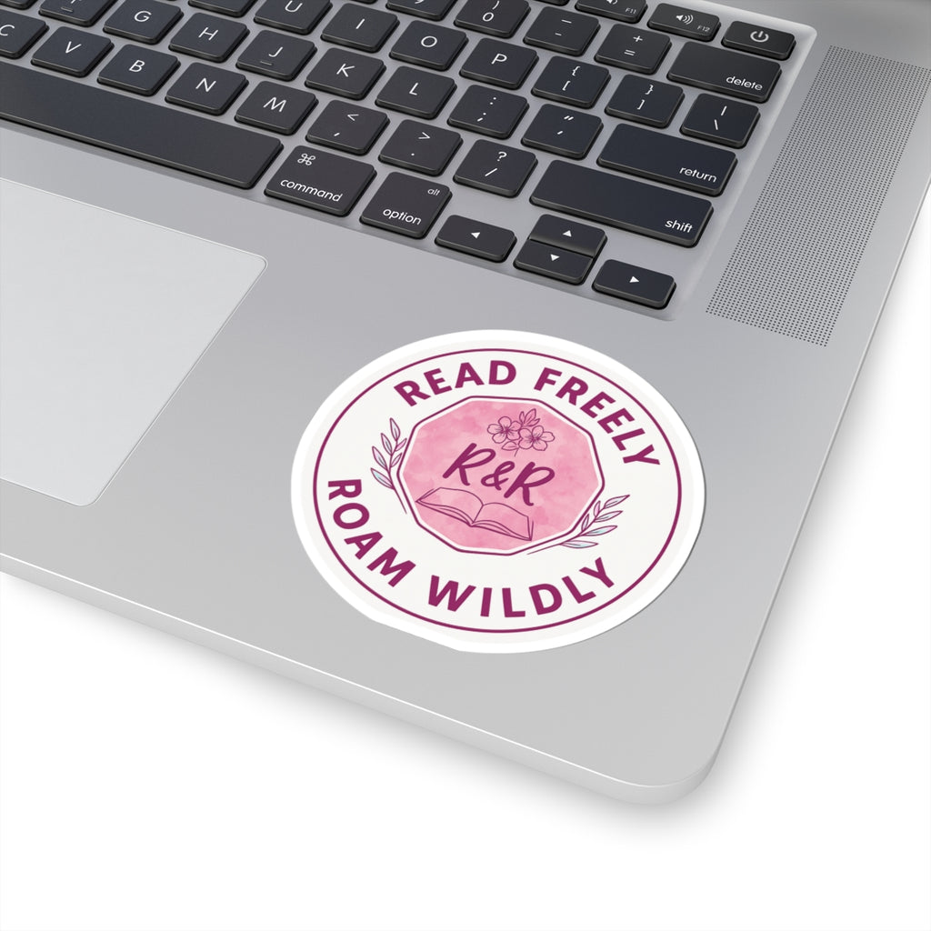 Read Freely Roam Wildly Round Sticker | Kiss-Cut Sticker
